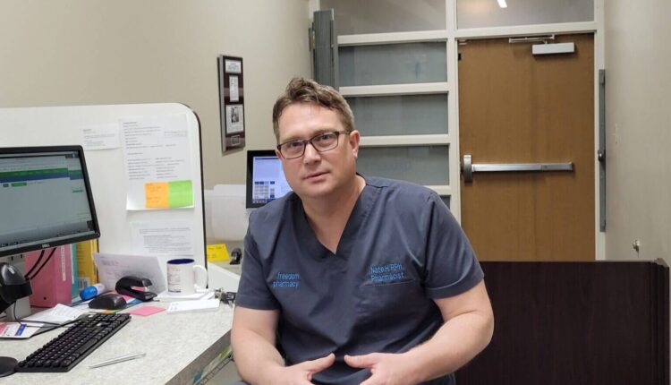 Chucking insurance: Why some pharmacists are cutting out the middlemen for generic drugs