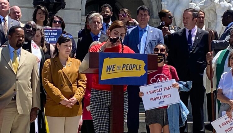 'I'm not tired of standing up. Are you?' As deadline looms, progressives push their budget agenda | Thursday Morning Coffee
