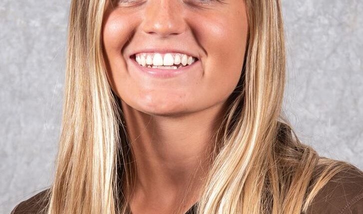 Courtney Supp Headshot