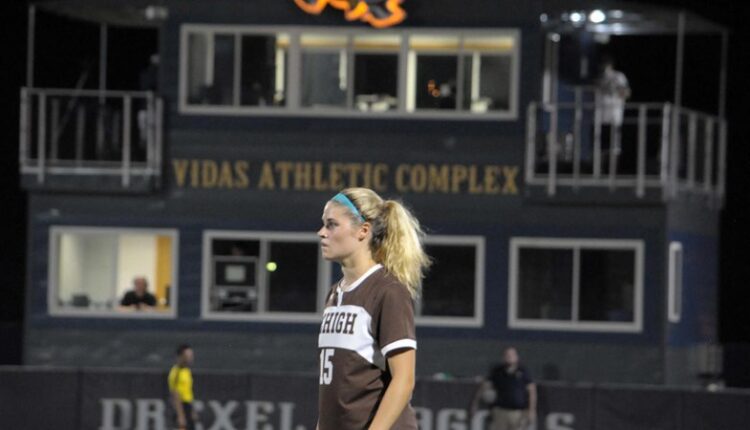 Drexel’s Quick Response Downs Mountain Hawks, 2-1