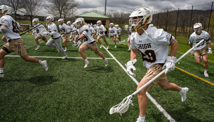 Lehigh Hosts No. 15 Boston University Saturday in Battle for First